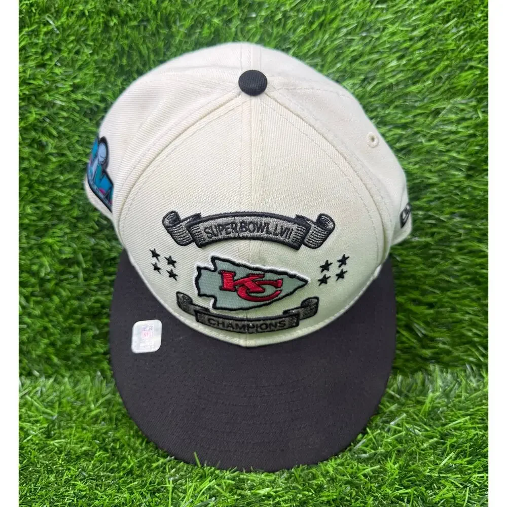 New Era 9FIFTY Kansas City Chiefs Super Bowl LVII Champions Snapback Hat NFL